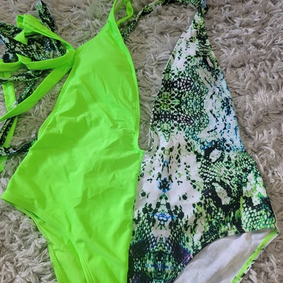 Neon green One Piece Swimsuit size Large - Picture 2 of 6